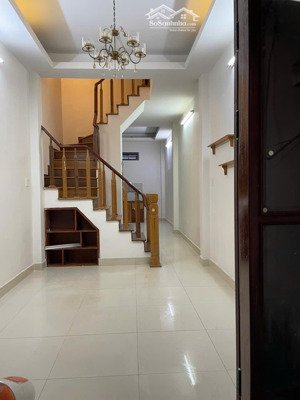 cho thuê nhà hẻm xe tải , đường nguyễn văn khối , p9, gò vấp. nhà đẹp kiên cố, 3 phòng ngủ