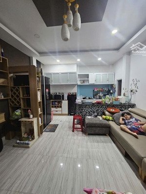 bán nhà âu dương lân - hẻm xe hơi - 94m2 ( 8m x 20m ) - dòng tiền 15tr - 3 tầng 4pn 5wc - hơn 9 tỷ.