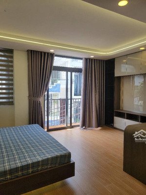 nhà 5 tầng dương quảng hàm khu cao tầng hẽm lớn xe tải bán trước tết giá không có căn thứ 2