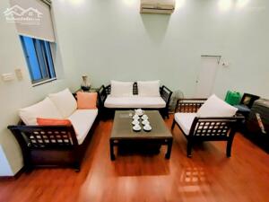 Bán gấp nhà Mặt phố Mai Anh Tuấn giá 96 tỷ, 115mx5 tầng, view hồ.