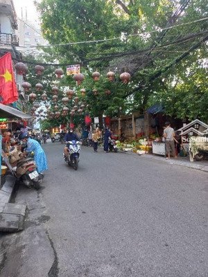 sở hữu ngay nhà phố cổ lò đúc giá đón xuân chỉ 24.5 tỷ 89m 2 tầng mặt tiền quyền lực 9m ô tô vào