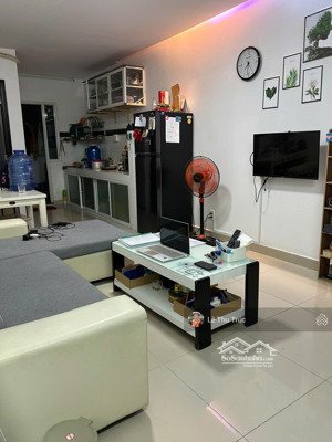 chuyên bán căn hộ belleza. dt 60m, 2 pn, 1 wc, nhà trống, ở ngay, sổ hồng. giá 2.95 tỷ