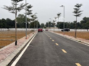 đất phú cát trung tâm hoà lạc giá bằng 1/3 dự án hoà lạc metro city