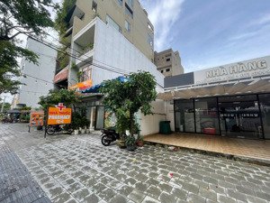 siêu phẩm 3 lô hồ nghinh liền kề nằm ngay biển sơn trà đà nẵng trung tâm phố sầm uất