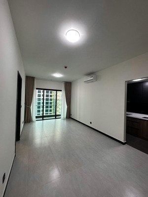 cho thuê căn hộ de la sol q.4 | 2pn 2wc - 81m2 - ở liền được