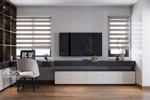 chính chủ cần bán nhanh 2 ngủ , view đẹp , dt : 73m2 , nội thất cơ bản , tầng trung , giá : 5.59 tỷ