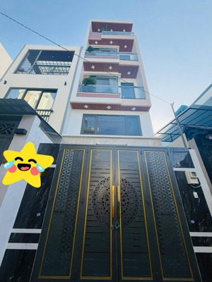 nhỉnh 6 tỷ nhà đúc 5 tấm khu vực sầm uất sát quận tân phú nhà mới phun nội thất 5 phòng ngủ