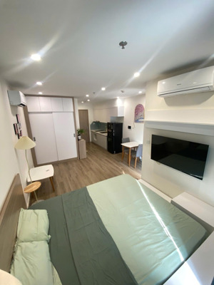 chính chủ bán căn studio s205.1801 vinhomes smart - full đồ mới | có sổ đỏ