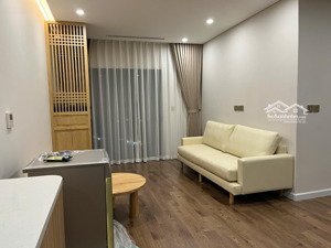 chính chủ chuyển nhà cần bán lại căn góc 3pn chung cư hoàng thành pearl, tầng đẹp, full đồ