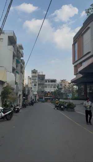 bán nhà hẻm 2 xe hơi đường nguyễn trãi, quận 1 - dt: 3.6x13m - giá 9.5 tỷ tl