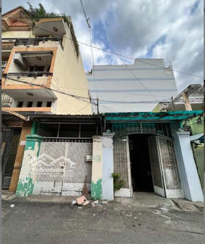 nhà cấp 4 xây được cao tầng, công nhận 140m2, hxh 1 sẹc nguyễn cửu vân