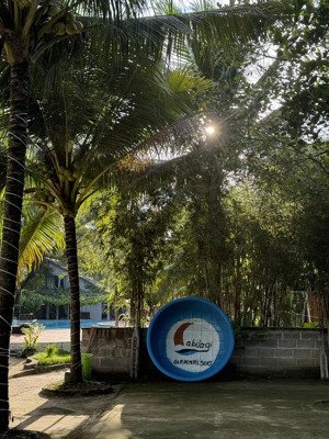 chính chủ chuyển nhượng resort cabilagi vị trí cực đẹp ngay bãi tắm cam bình - khuôn viên 3333m2