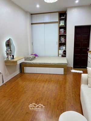 bán căn hộ tập thể lò đúc, hai bà trưng, tầng 2, sử dụng 45m2 1pn 1pk 1wc, sổ đỏ cc, ở ngay,