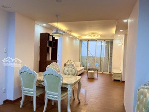 cần bán căn hộ newtown apartment thủ đức , dt 87m2 3pn 2wc nhà đẹp