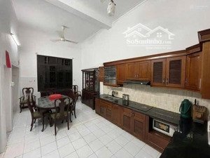 cho thuê nhà ngõ 218 lạc long quân 75m x5t ô tô đỗ của