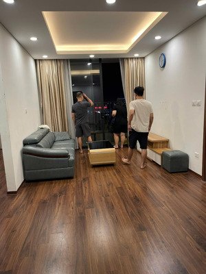 bán căn hộ 95m2 - 3pn/2wc full đồ sẵn ở tòa n01t1 khu ngoại giao đoàn giá 10,8 tỷ. lh: 