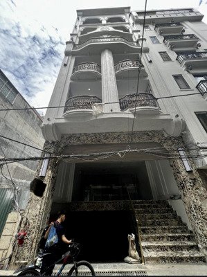 siêu hiếm và duy nhất 130m2 - 8 tầng siêu phẩm mặt phố nguyễn thái học đối diện tiến bộ plaza