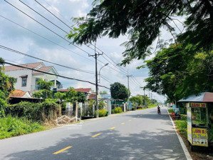 bán lô đất ngay chợ sóc lào, xã đông hưng thuận ,trảng bàng tây ninh sổ hồng riêng công chứng ngay