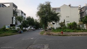 lô góc duy nhất ngay gần trường học tiện kinh doanh buôn bán, mở văn phòng công ty hoặc ở