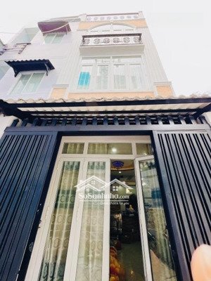 ngang bề thế nở hậu đẹp tài vận tốt, hẻm 3 - 4 m thông thương tứ phương