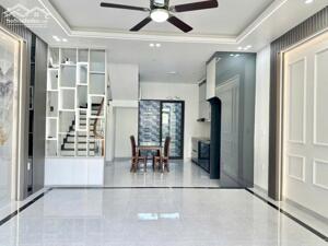 BÁN NHÀ 3 TẦNG CAM LỘ – HÙNG VƯƠNG, HỒNG BÀNG Giá chỉ 3,15 TỶ