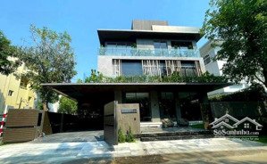 bán biệt thự căn góc cạnh hồ bán nguyệt giá cực tốt để đầu tư