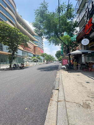 mặt phố vip ba đình - 2 thoáng vĩnh viễn- building 8 tầng + 1 hầm - kd vô địch dòng tiền đỉnh