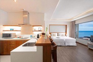 bán căn 1pn view biển, tầng cao full nội thất, sổ đỏ sẵn công chứng ngay