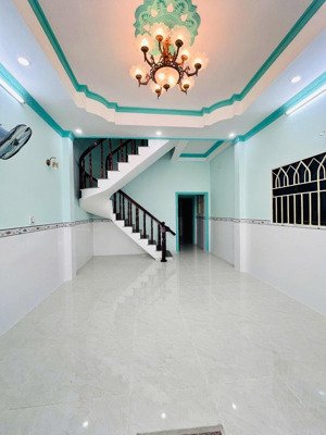 bán nhà hxh phường tân sơn nhì - quận tân phú, dt: 4.1m x 20m - 1 lầu. giá: 8.5 tỷ thương lượng