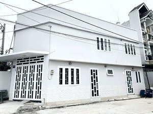 cho thuê nhà giá rẻ vườn lài, trệt+lửng, 2pn-2wc,96m2, chỉ 7tr/tháng (nhà trống sẵn).lh: 