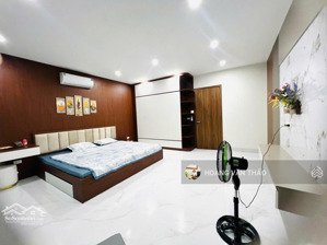 cho thuê căn liền kề vinhomes ocean park 3, 5 tầng full đồ, 7pn. giá 22 tr/tháng. vào ở ngay