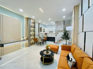 giá tốt 9,5 tỷ căn 3n bonanza 23 duy tân, tầng trung, sẵn sổ đỏ