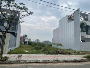 chính chủ cần bán gấp 100m2 đất khu đô thị hòa xuân, đà nẵng giá tốt nhất thị trường
