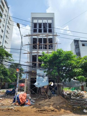 bán lô đất khu đường vành đai tây - lương định của. dt 107.5m. giá đầu tư 18 tỷ tl. lh 