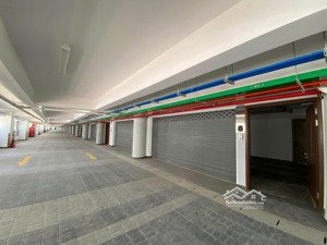 bán 2pn biệt thự trên không skylinked villa celadon city- xe hơi chạy lên tận nhà