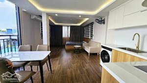 nhà 5 tầng ô tô đỗ cửa, gần cầu chương dương- long biên. dt 80m2 x mt 5.2m x giá 16.4 tỷ