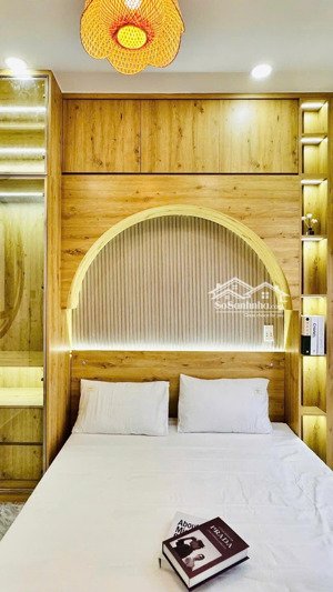 bán nhà đẹp huỳnh văn bánh, phú nhuận - 3 tầng - 20m2 - tặng nội thất - chỉ 4.68 tỷ