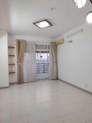 cần bán căn hộ chung cư thuận việt đ/c 319 lý thường kiệt phường 15 quận 11, diện tích 90m2