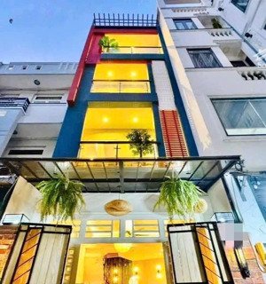 sở hữu ngay nhà đường ô tô kỳ đồng - quận 3, giá 3tỷ720/80,2m2, cho thuê 26tr, gần bv tai mũi họng