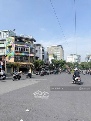 bán nhà hẻm xe hơi khu vip phan xích long ngang 5m 5 tầng sẵn dòng tiền gần sân bay