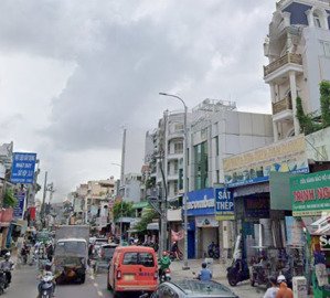 toàn nhà mt lạc long quân 180m2 7 tầng vừa ở vừa kinh doanh đang cho thuê 90tr