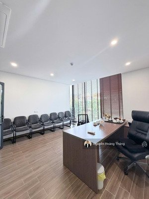 cho thuê vp 600m2 sàn, 4 tầng giá 85tr/th, sàn trống, đảo kim cương, tthc thủ đức q.2 lh 