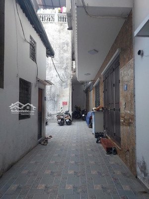 bán nr thái thịnh 40m2, 20m ra oto, ngõ nông gần phố, an sinh cực tốt, thang máy, full nội thất xịn