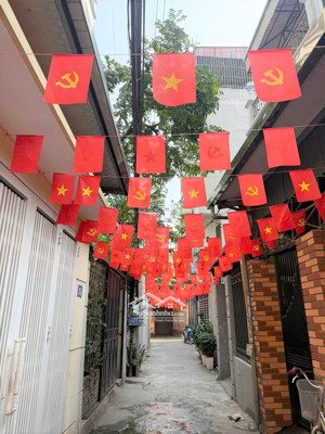 đất đẹp trung tâm lĩnh nam, đón đầu vành đai 2.5, gần phố, nhiều trường đh lớn, dt 47m2 giá 7.5 tỷ