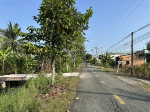 bán đất mặt tiền đường mai thu thuộc nhơn thạnh trung , tp tân an _ diện tích : 10 x 30m2