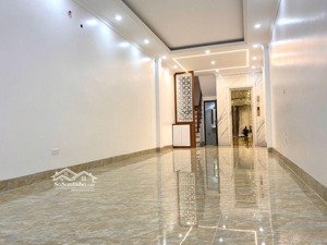 nhà đẹp trần quốc vượng lõi cầu giấy, mua ở trước tết vào nhà đón xuân ngay.47m2 x7t. gần ô tô. 15t