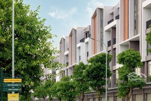 bán liền kề xẻ khe phố biển vin 3 pb12-24, 119m² giá 15.168 tỷ hoàn thiện 5 tầng, gần vịnh biển