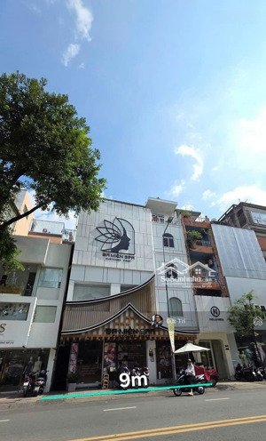 bán tòa nhà mặt tiền võ văn tần p5 q3 đoạn 2 chiều dt 9x15 -hđt 140tr/th giá giảm 120 tỷ về 85 tỷ