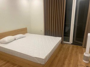 bán biệt thự dragon village, đường 990, 8 tỷ vnd, 90 m2, 3pn, 3 tầng, q9, hcm