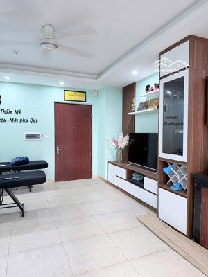 chính chủ bán căn 72,9m2 toà park 1 view triển lãm giá 4ty5 rẻ nhất thị trường